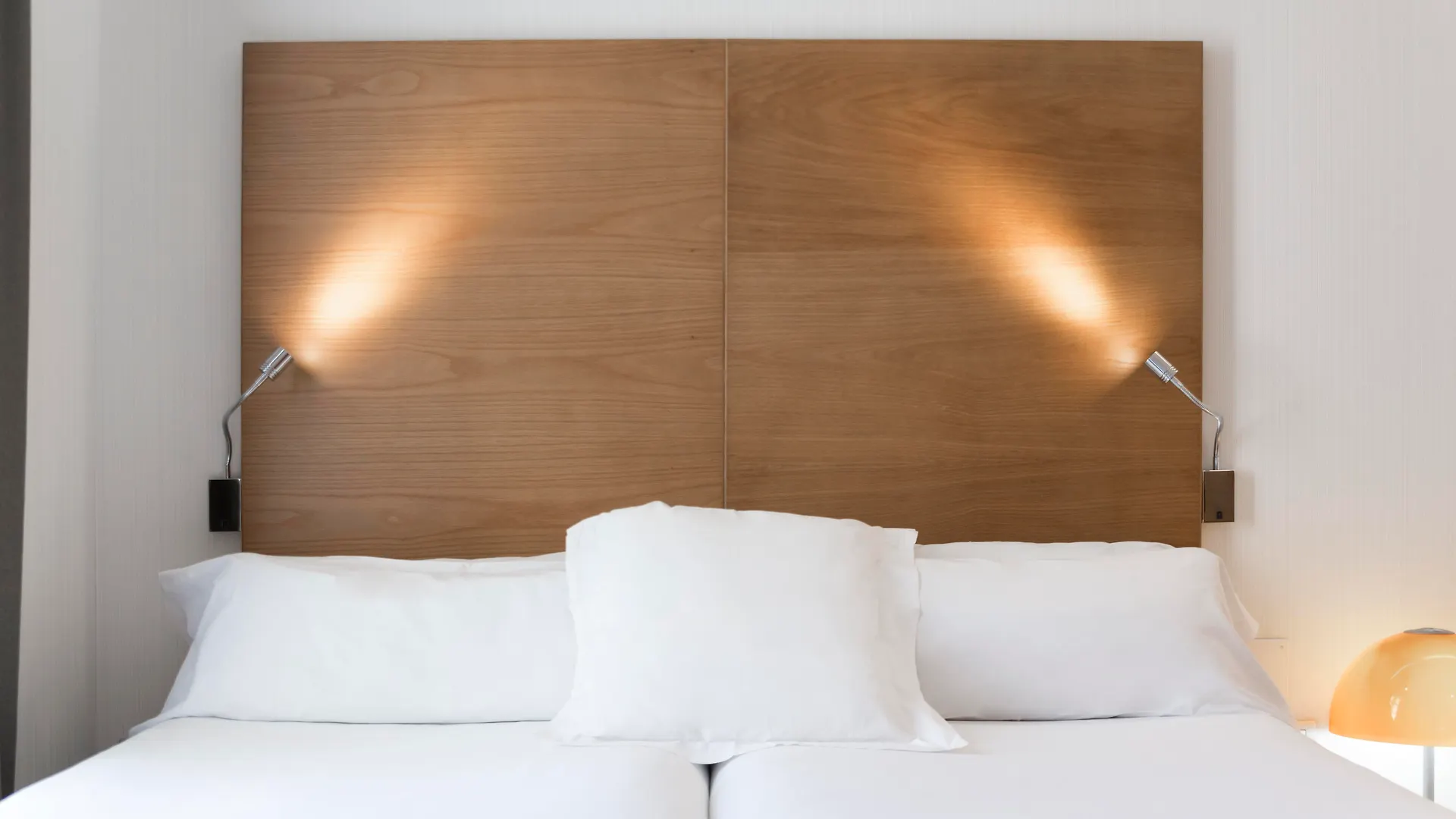 **** Hotell Petit Palace Málaga Spanien