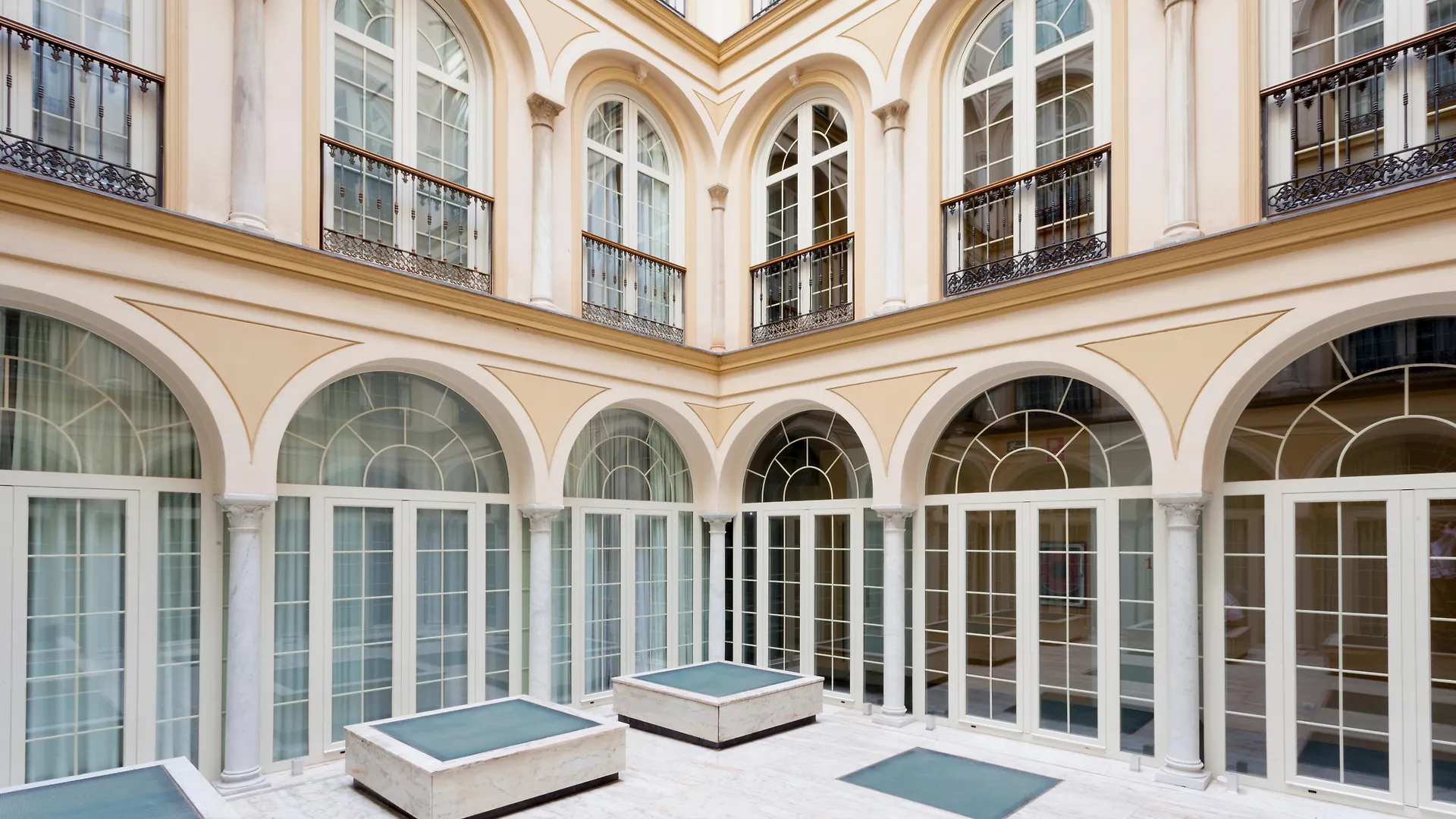 Hotel Petit Palace Málaga
